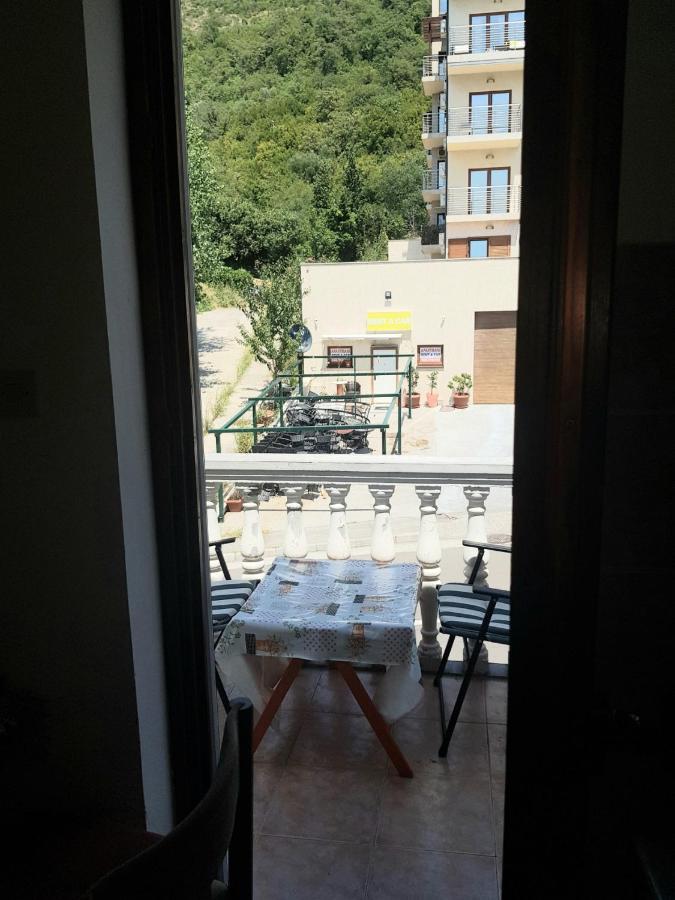 Sobe I Apartmani Marovic Petrovac Luaran gambar